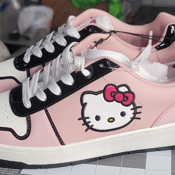 ADULT Hello Kitty Pink and Black Sneakers - Picture 4 of 7